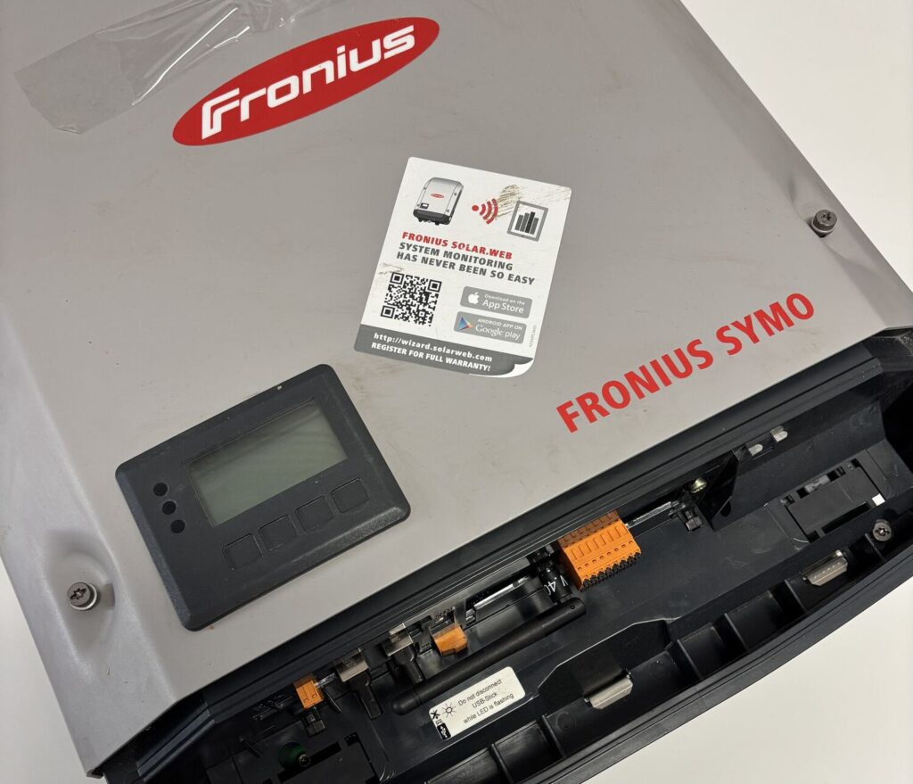 Co oznacza błąd 475 w falownikach fotowoltaicznych Fronius Symo